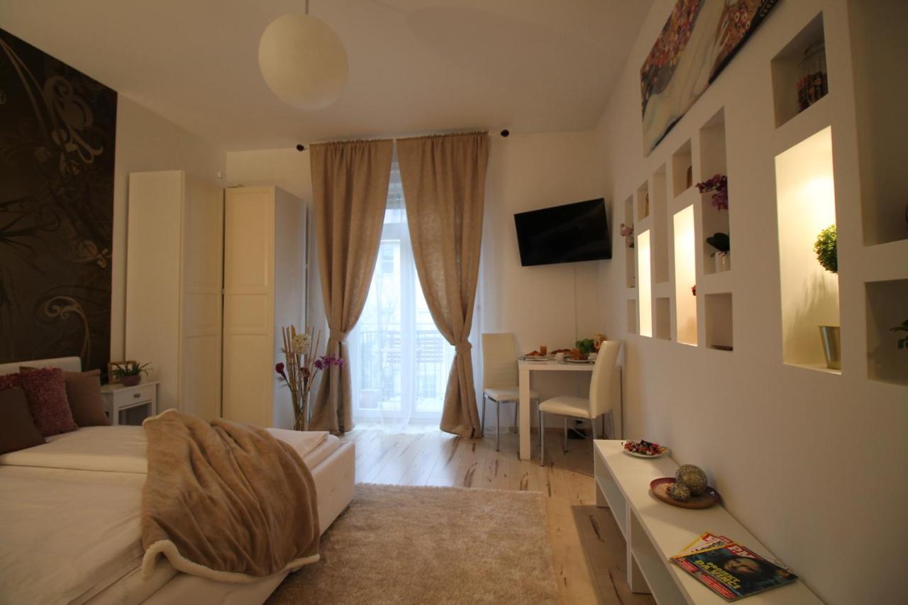 Amber Dream Apartment Будапеща Екстериор снимка